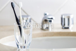 歯ブラシと洗面所.jpg