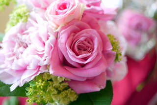 花束ピンクのバラ.jpg